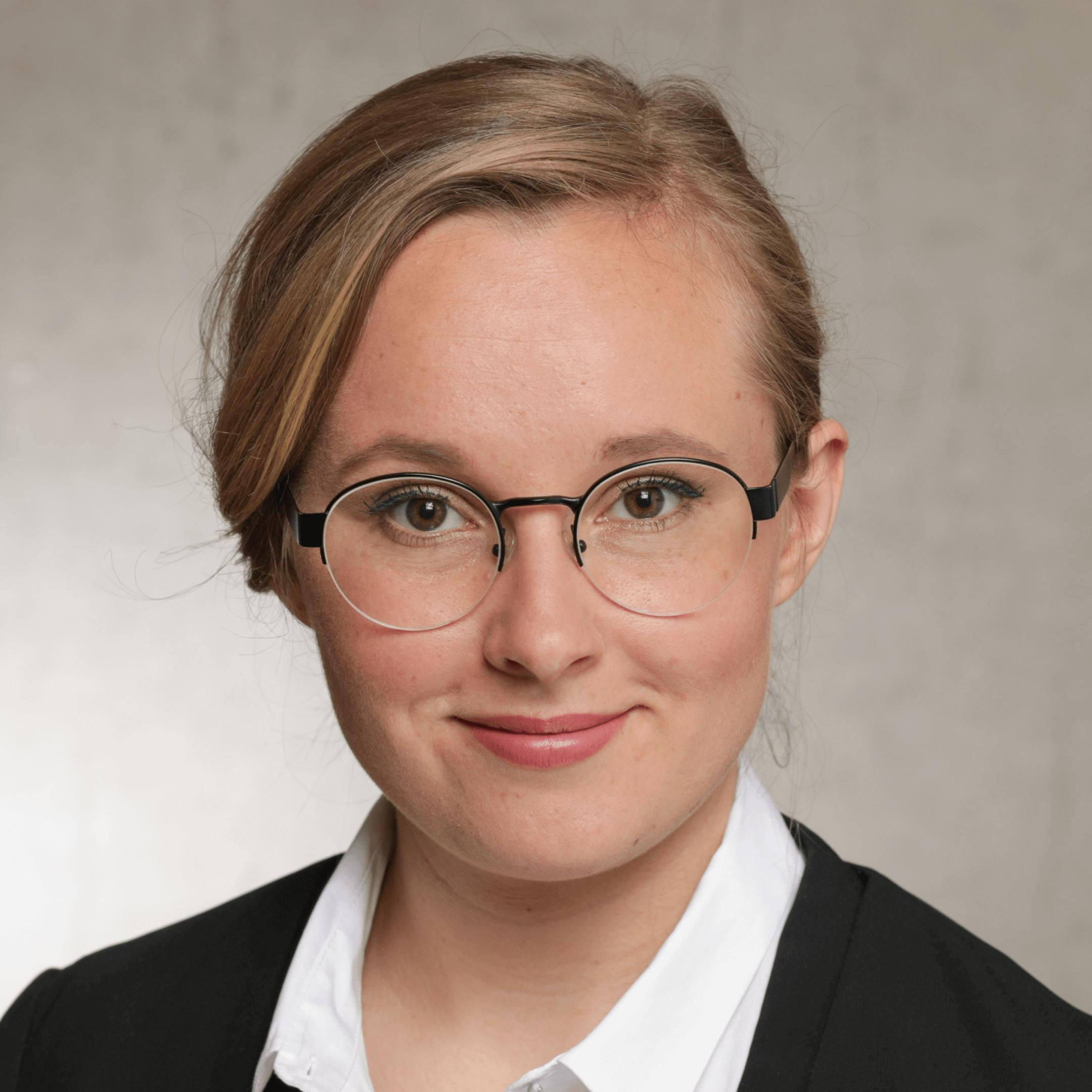 Image of  Julia Büchting - solutions: 2023